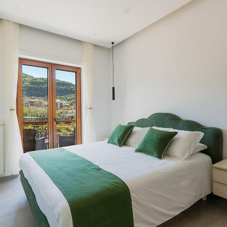 Mifra Suites Sorrente Extérieur photo