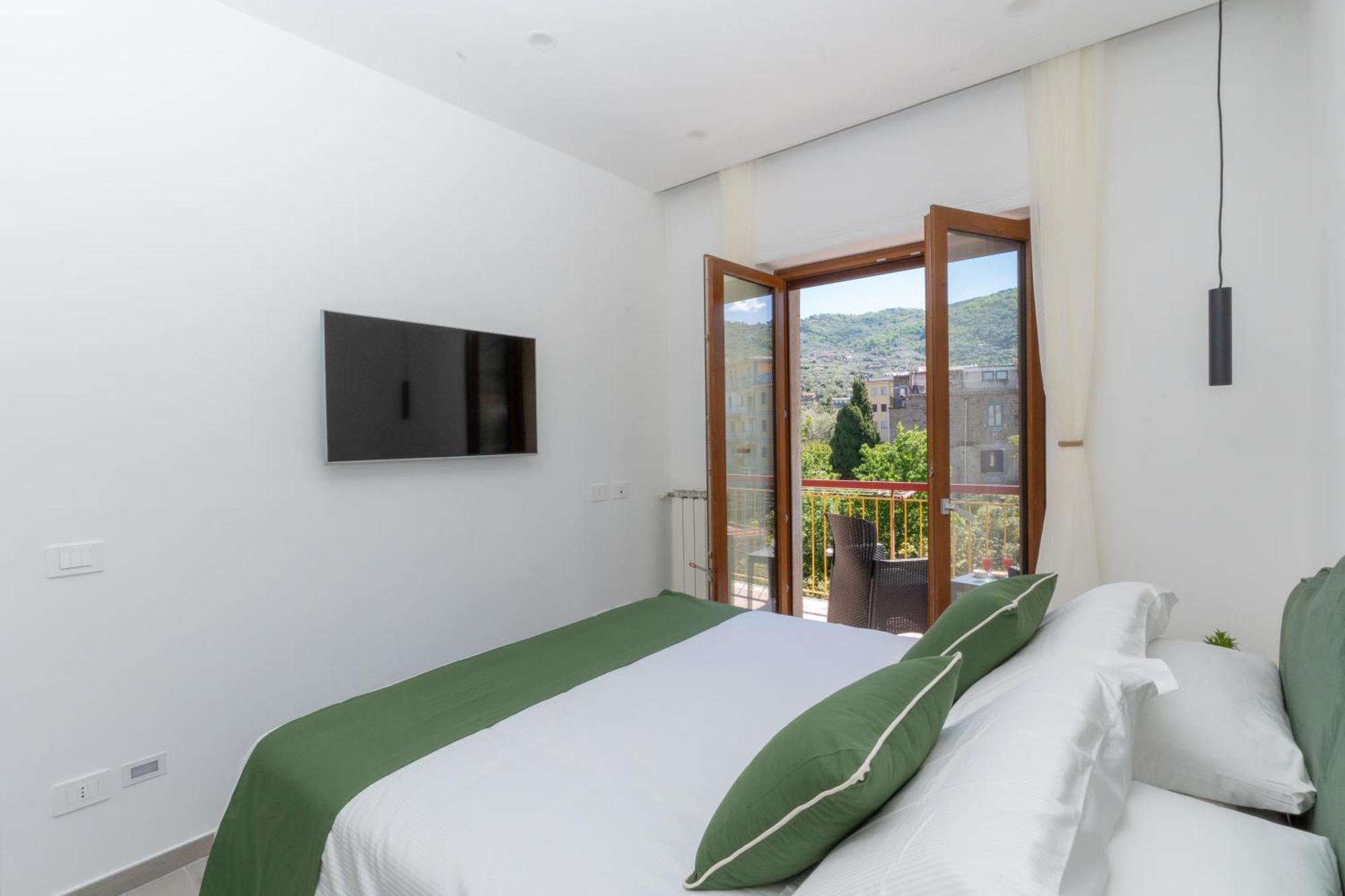 Mifra Suites Sorrente Extérieur photo