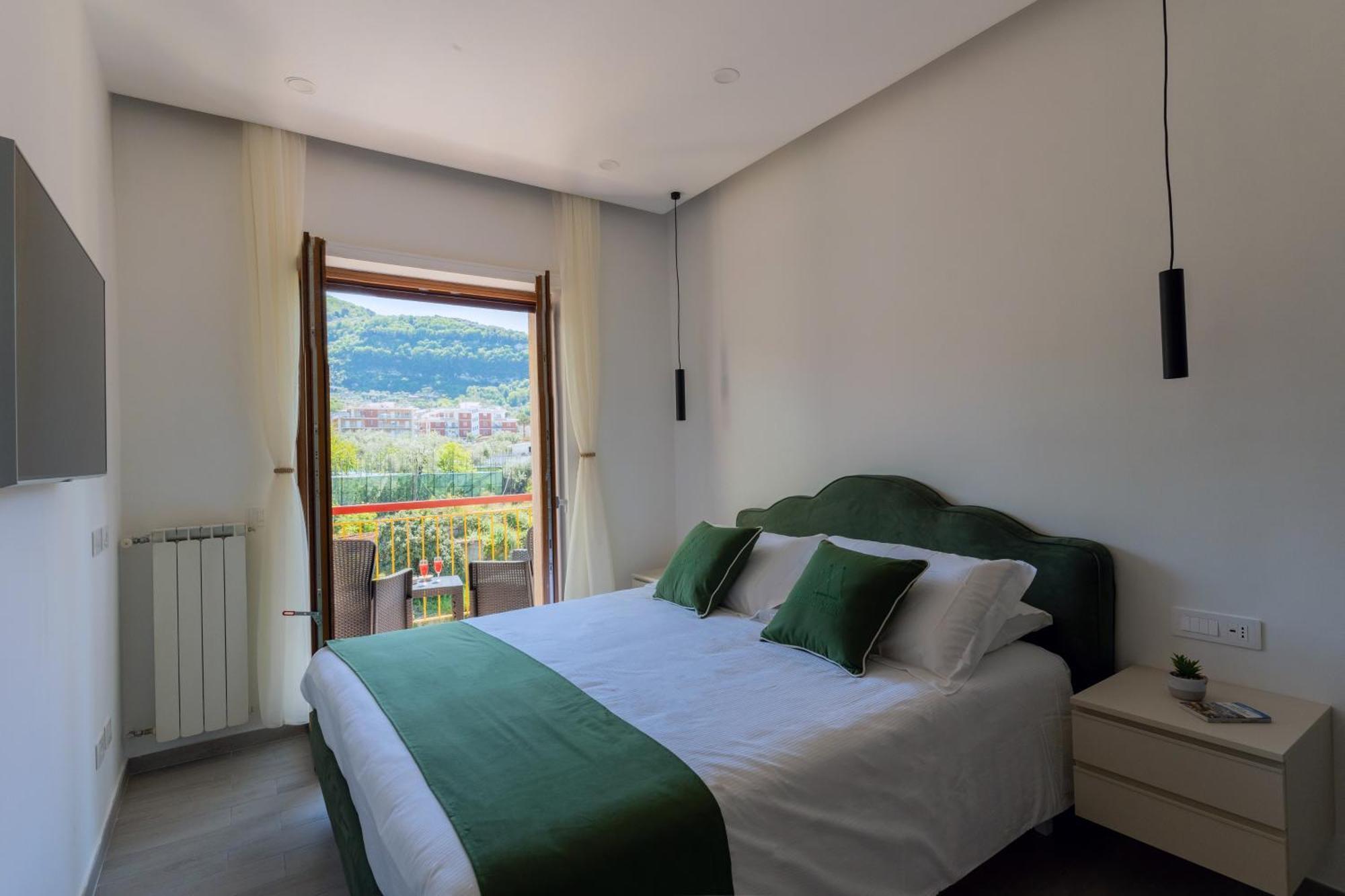 Mifra Suites Sorrente Extérieur photo
