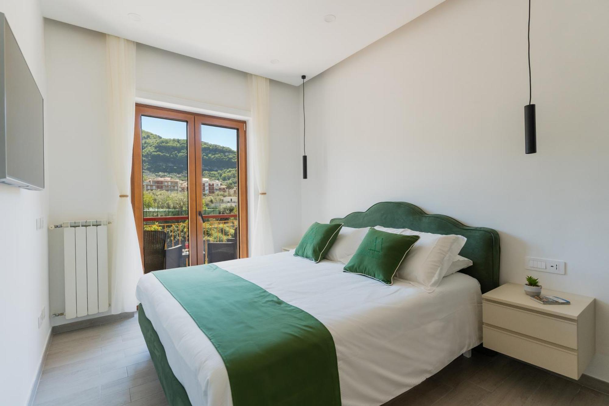 Mifra Suites Sorrente Extérieur photo