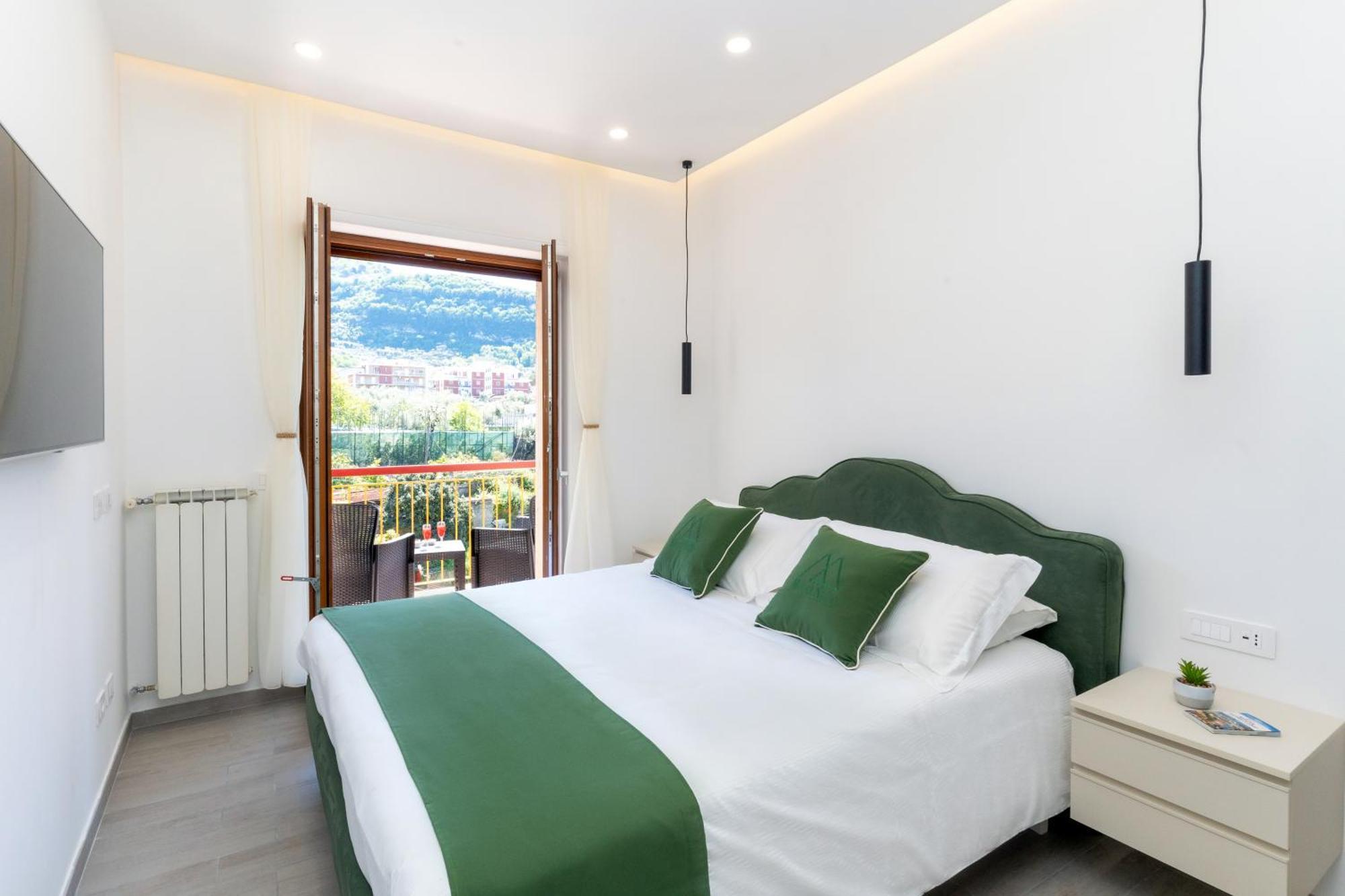 Mifra Suites Sorrente Extérieur photo