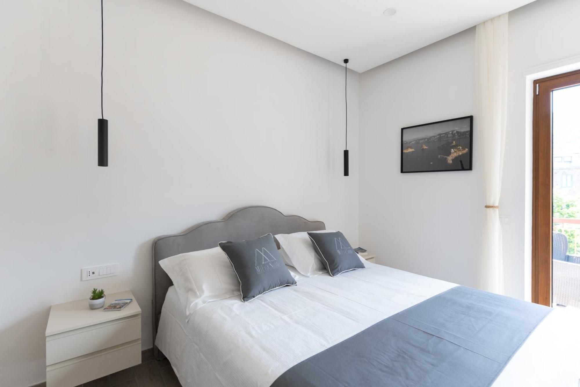Mifra Suites Sorrente Extérieur photo
